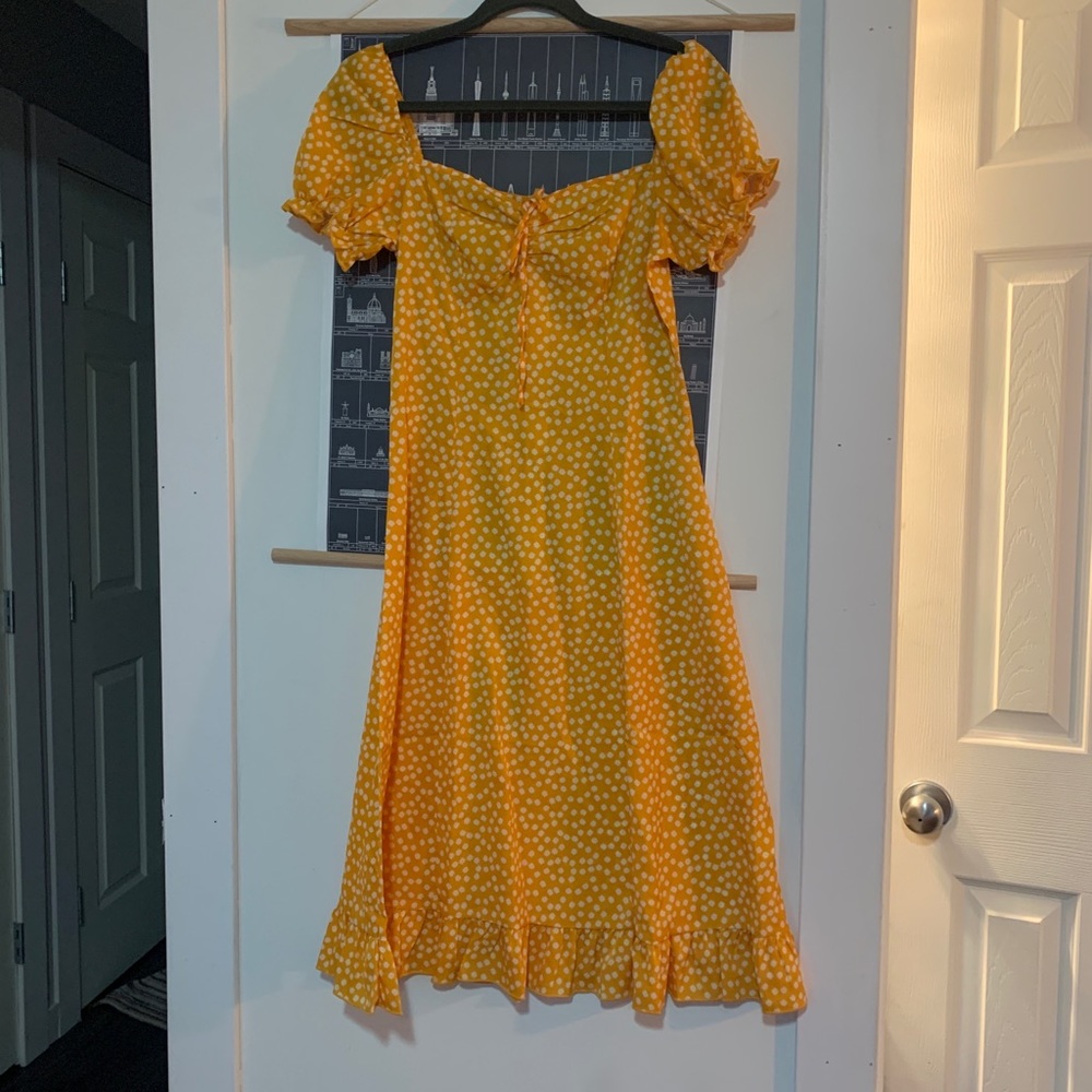 Yellow sundress